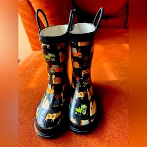 On the farm -Brown the best kids rain boots at Western Chief, waterproof boots